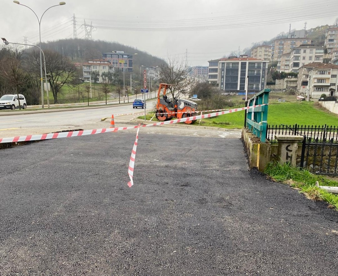 Serdivan Belediyesi’nden Trafik Akışını Rahatlatan Çalışma